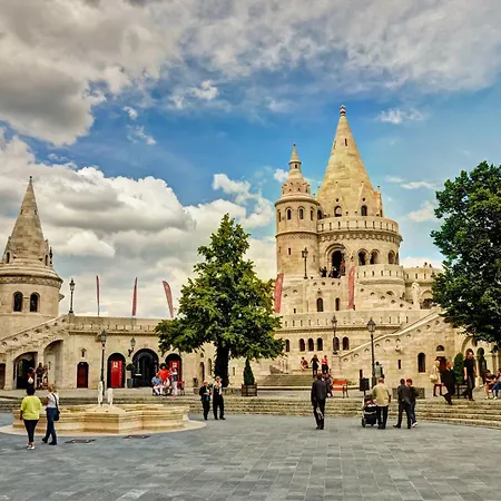 Little Americas Interstate *