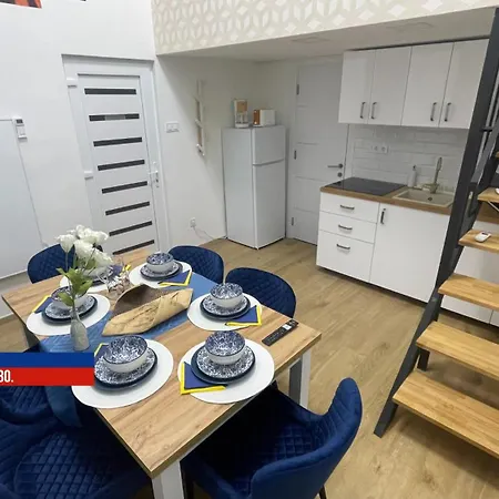 Little Americas Interstate *