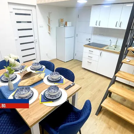 Little Americas Interstate Apartment *