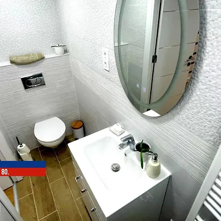 Apartment Little Americas Interstate *