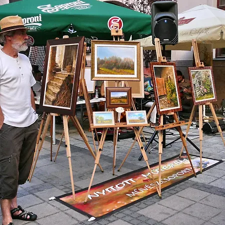 Little Americas Interstate