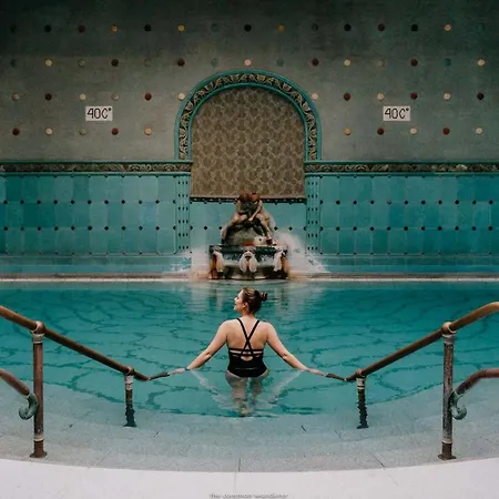 Little Americas Interstate